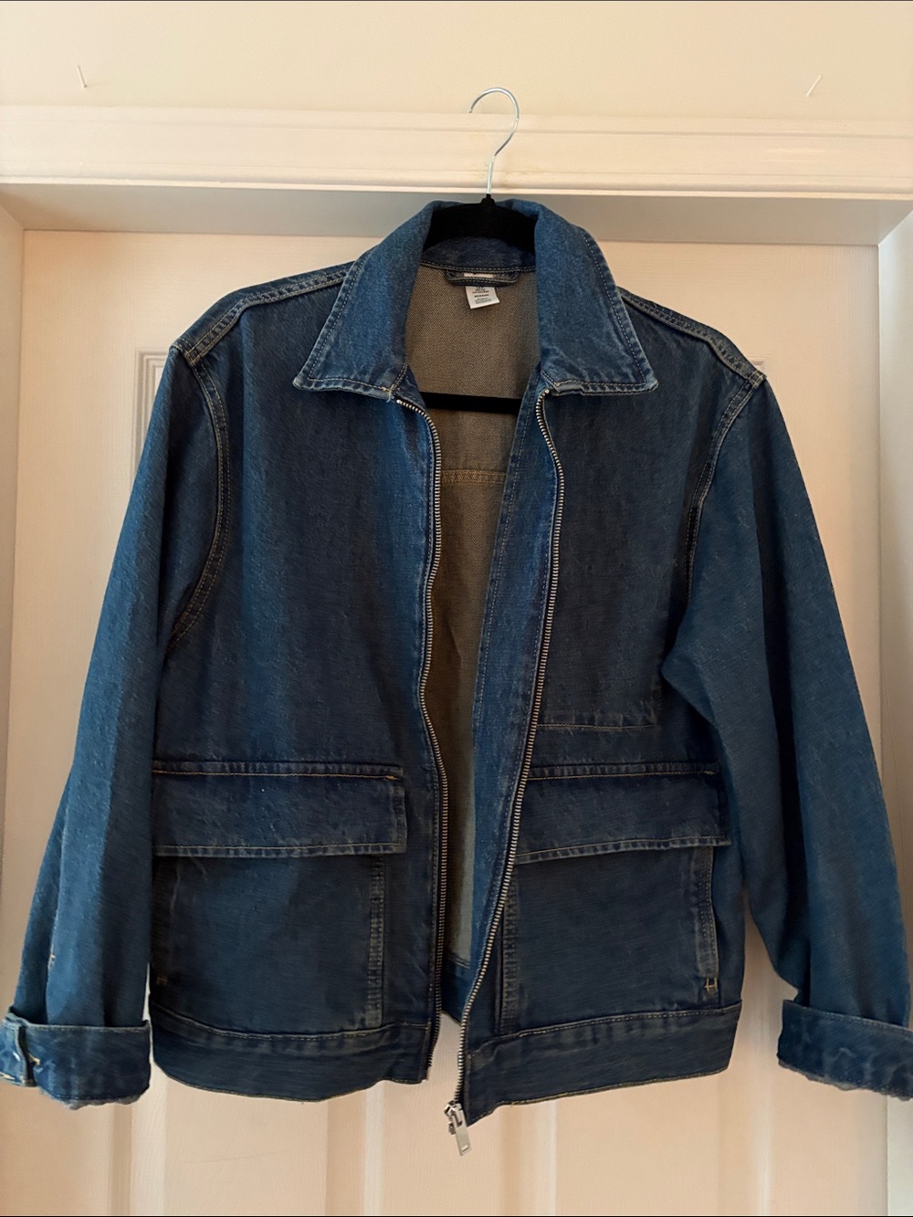Women Denim Zip-Up Jacket in Dark Blue